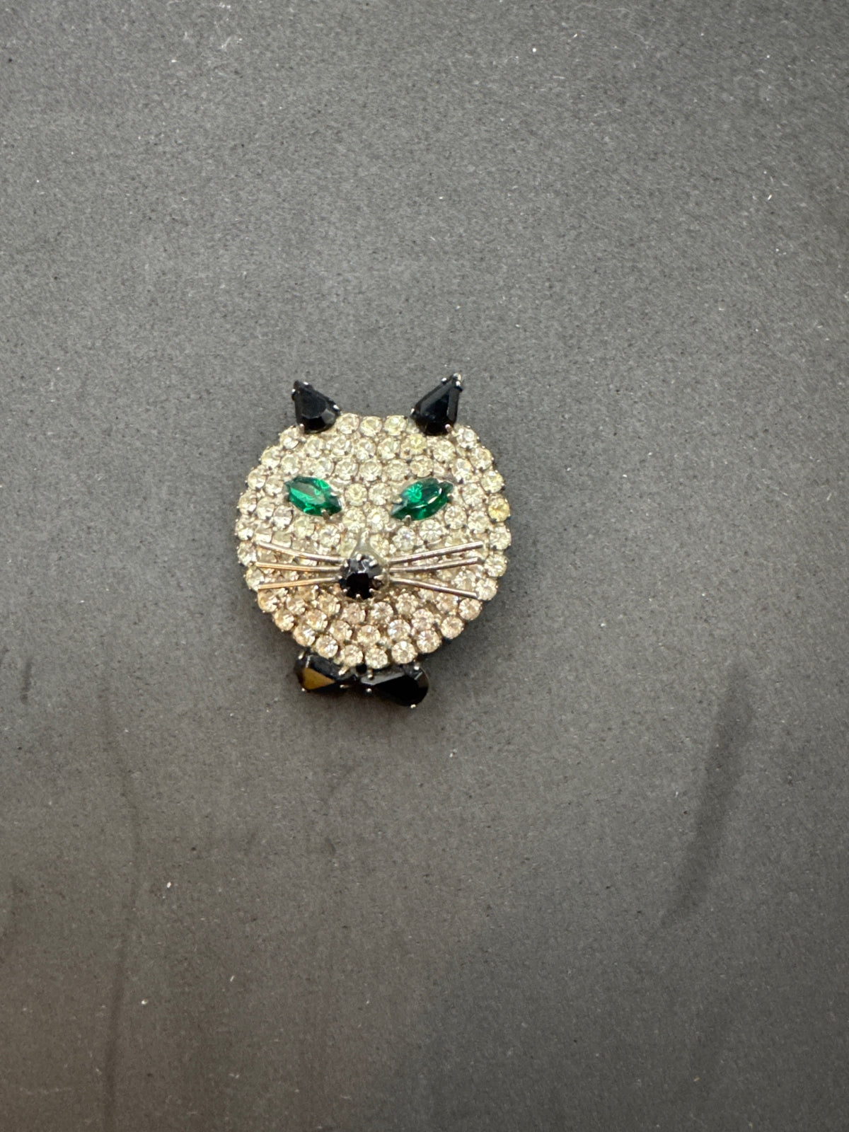 Vtg rhinestone cat pin