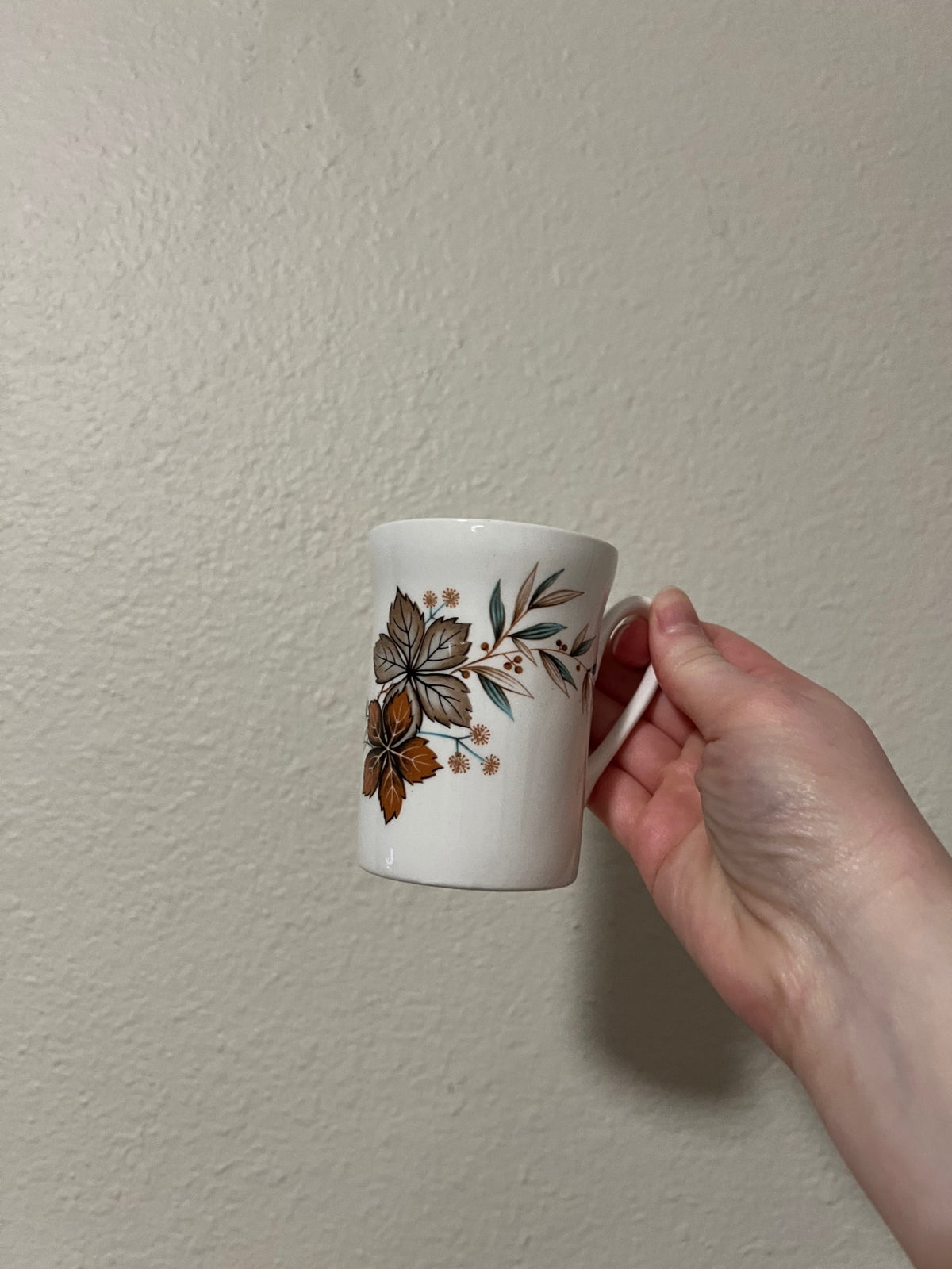 Vintage Windsor Autumn Leaf Bone China Cup
