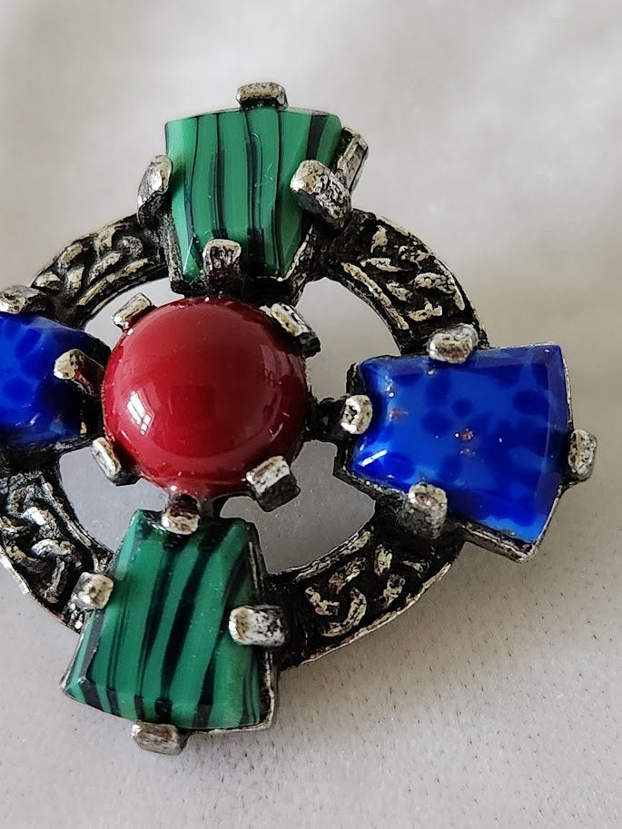 Miracle Scottish Pebble Style Brooch