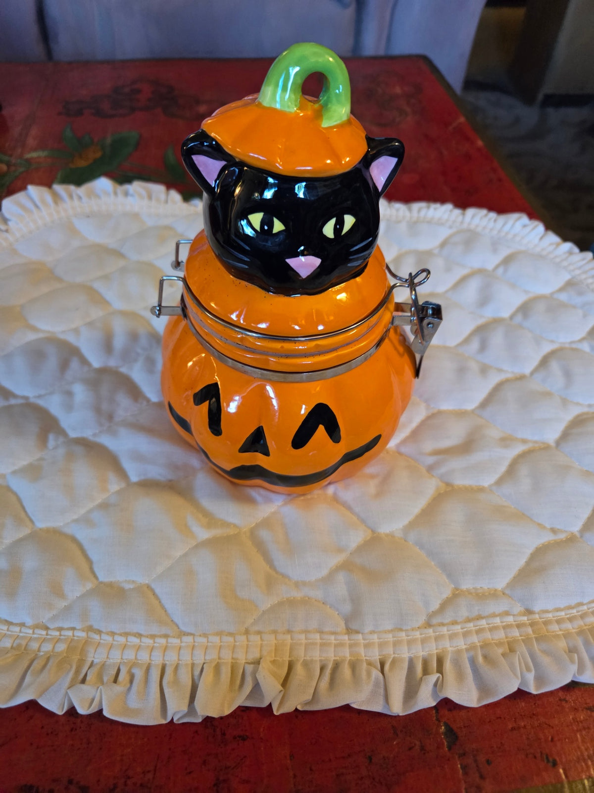 Trick and treat jar