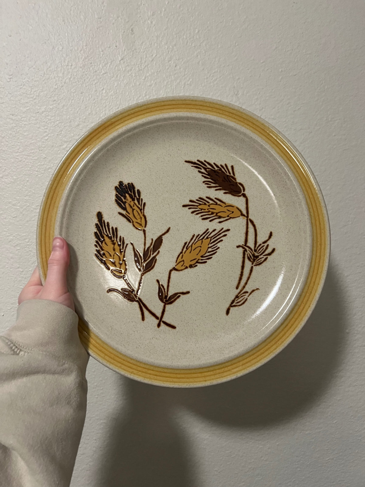Vintage Yamaka Stoneware Continental Reese Plate