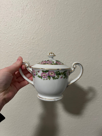 Vintage Toyo Toki Kaisha Gloria Pattern Sugar Bowl