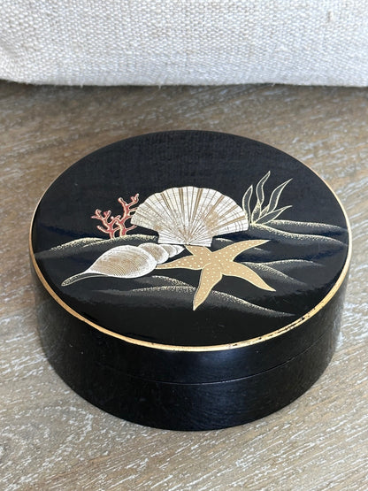 Vintage Otagıri Japan black lacquer seaside coaster set 