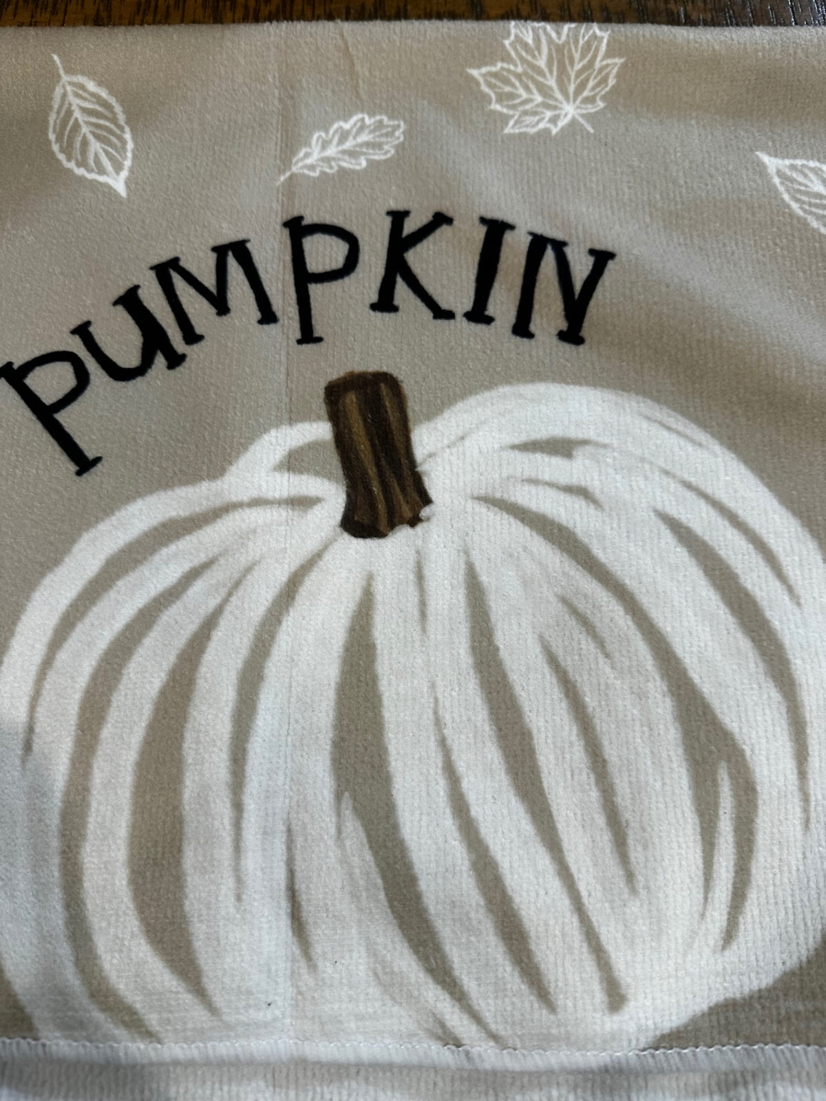 Kitchen hand towels for fall 