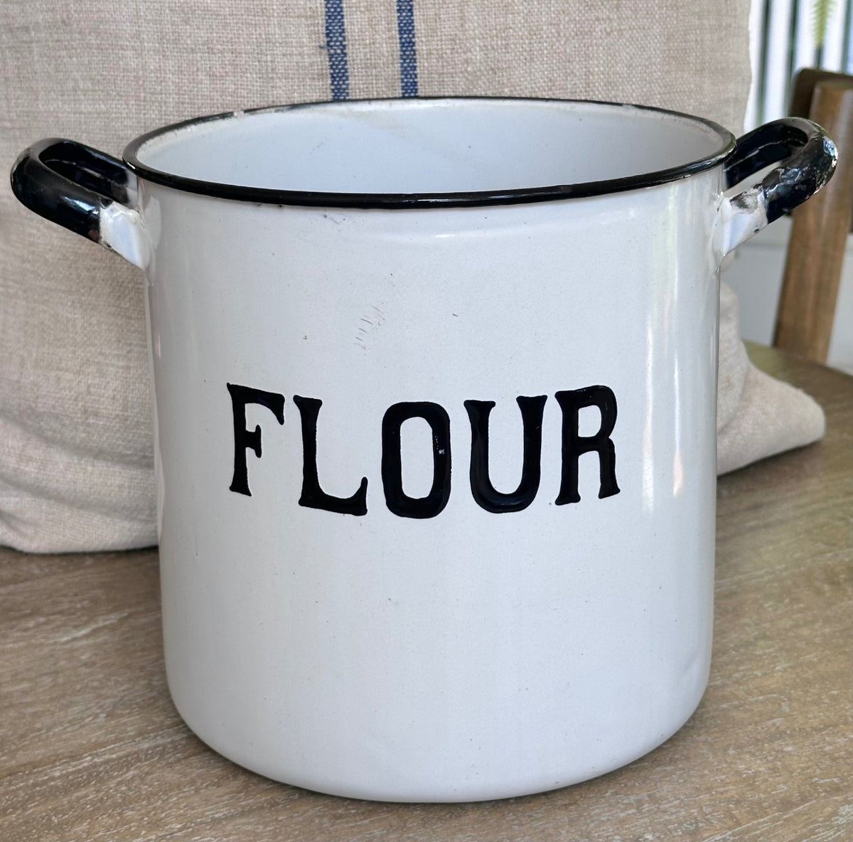 Enamelware "FLOUR" bin. no lid 