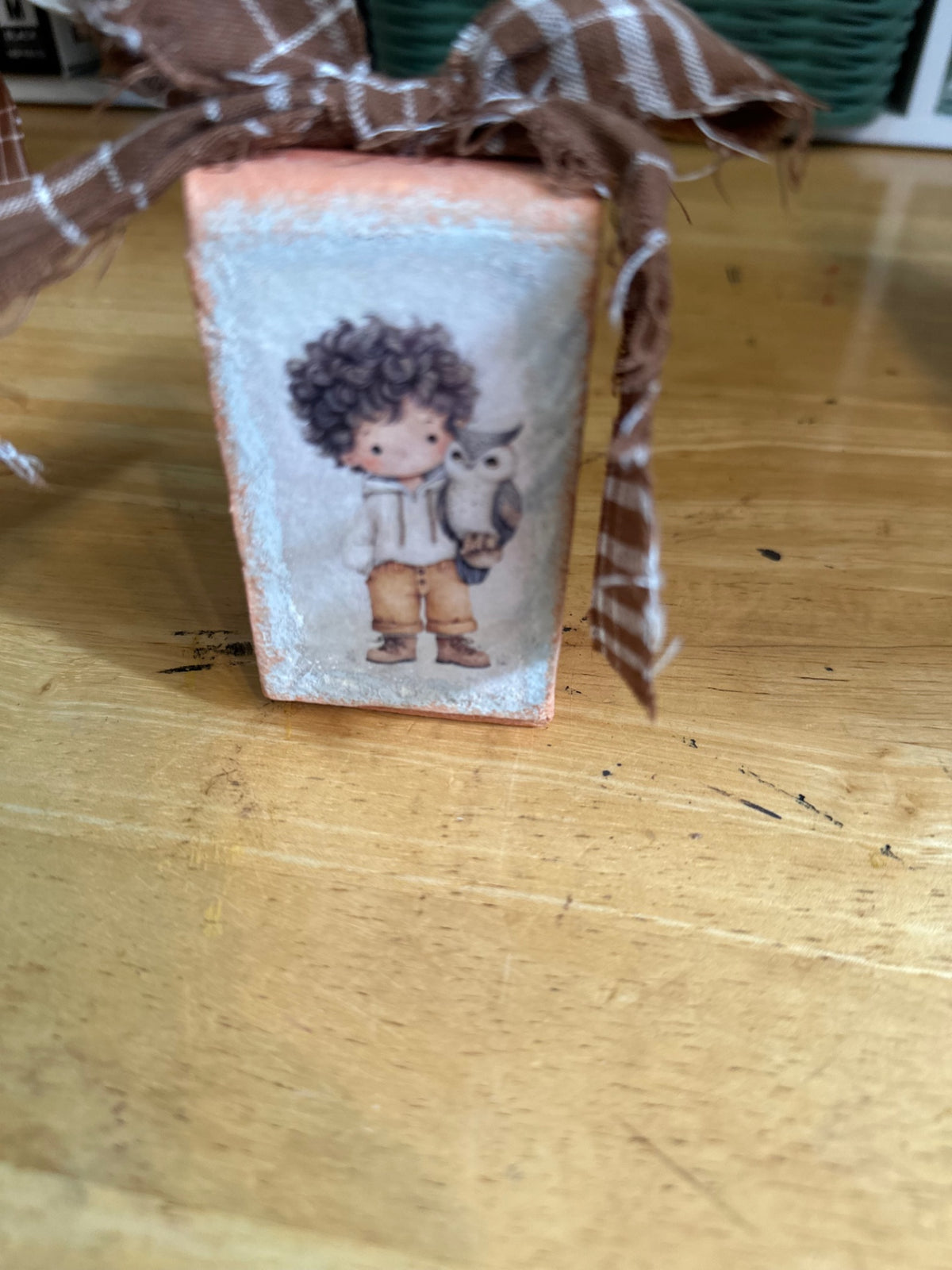 Small wood blocks with dolls