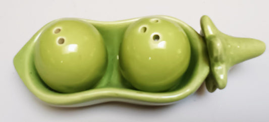 3pc Peas in Pod Salt& Pepper