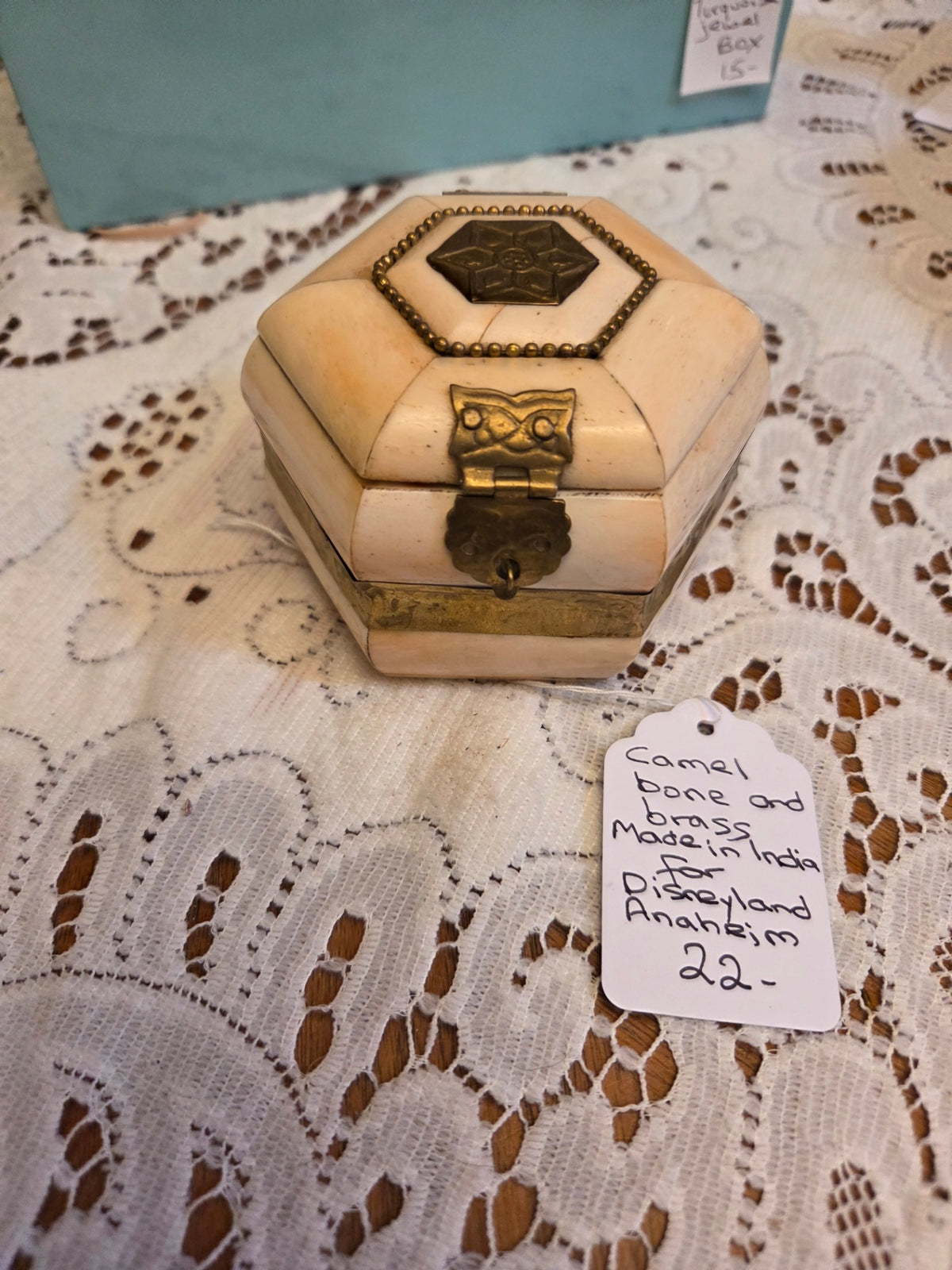 Canel bone box