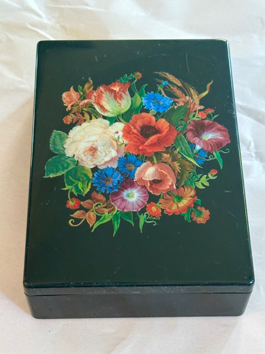 Black box with floral bouquet