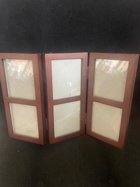 Trifold Picture Frame 