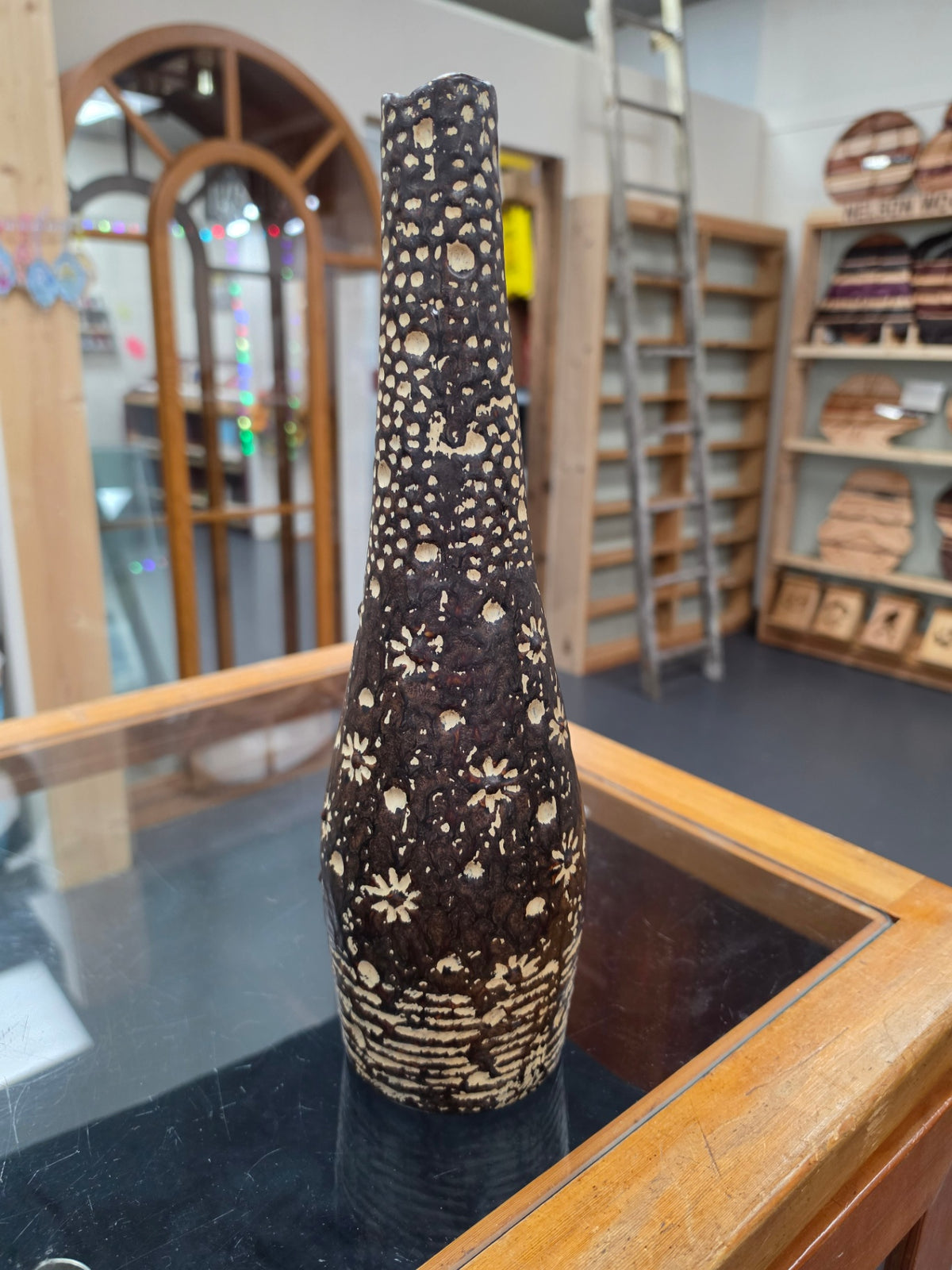 Pier 1 vase