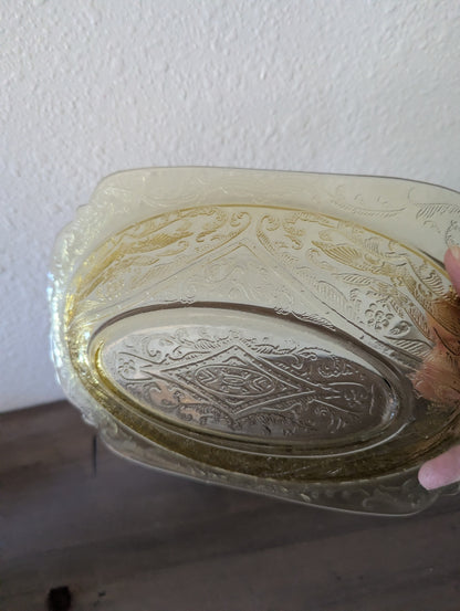 1930's Madrid Pattern by Federal Glass Yellow/Amber Serving Bowl