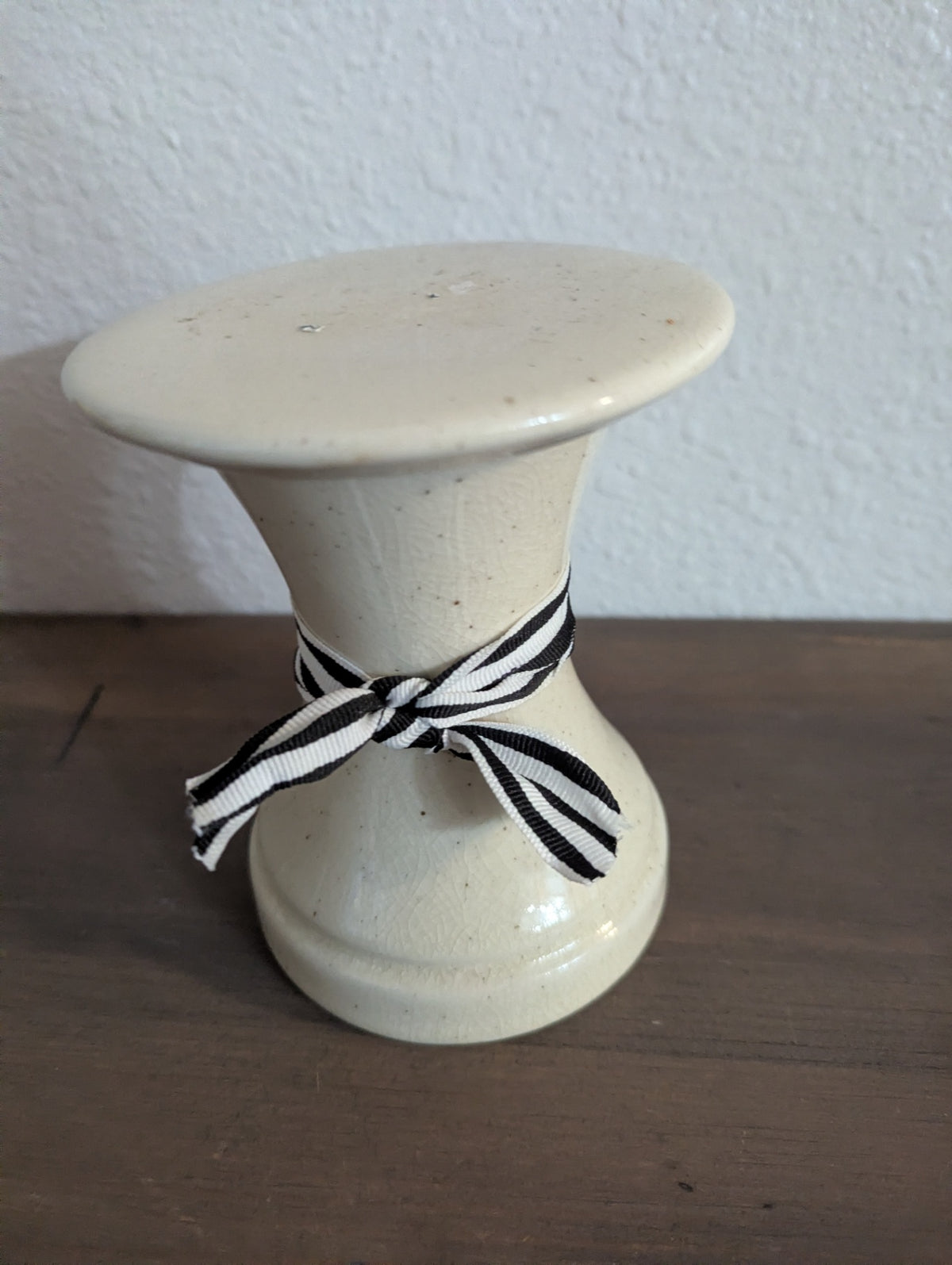 1999 Bath & Bodyworks Ceramic Pillar w/Tri-colored Candle