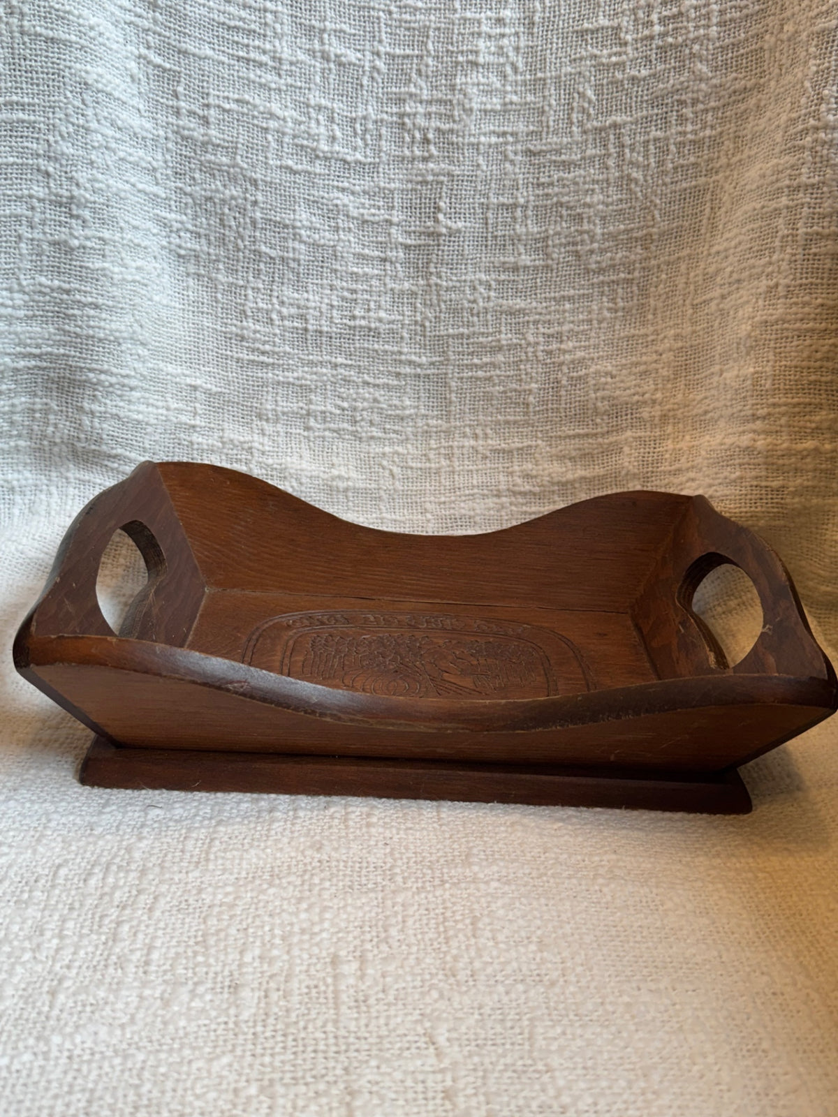 vintage wooden bread serving tray or basket from the 1980s