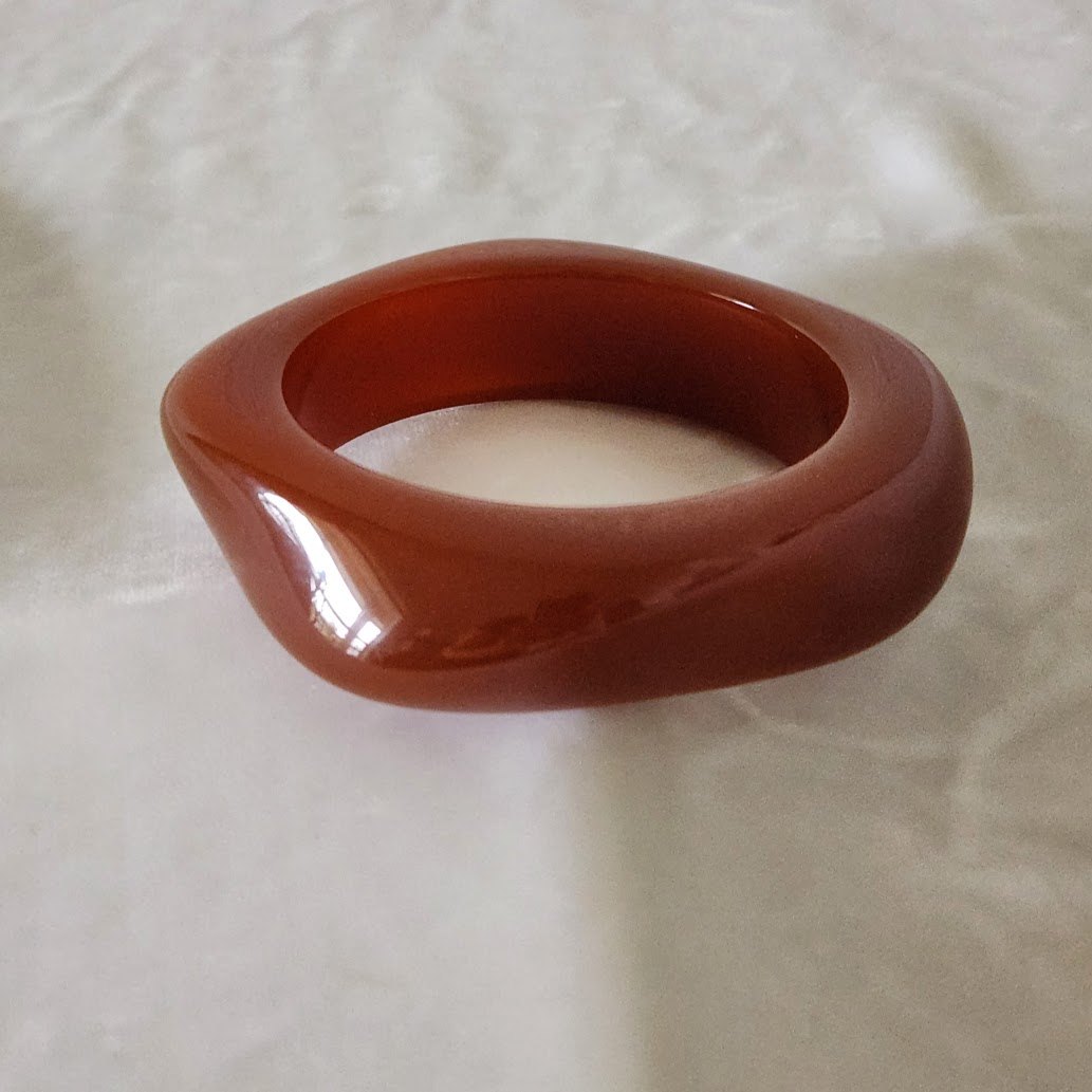 Caramel Art Deco Revival Postmodern Resin Bangle Bracelet