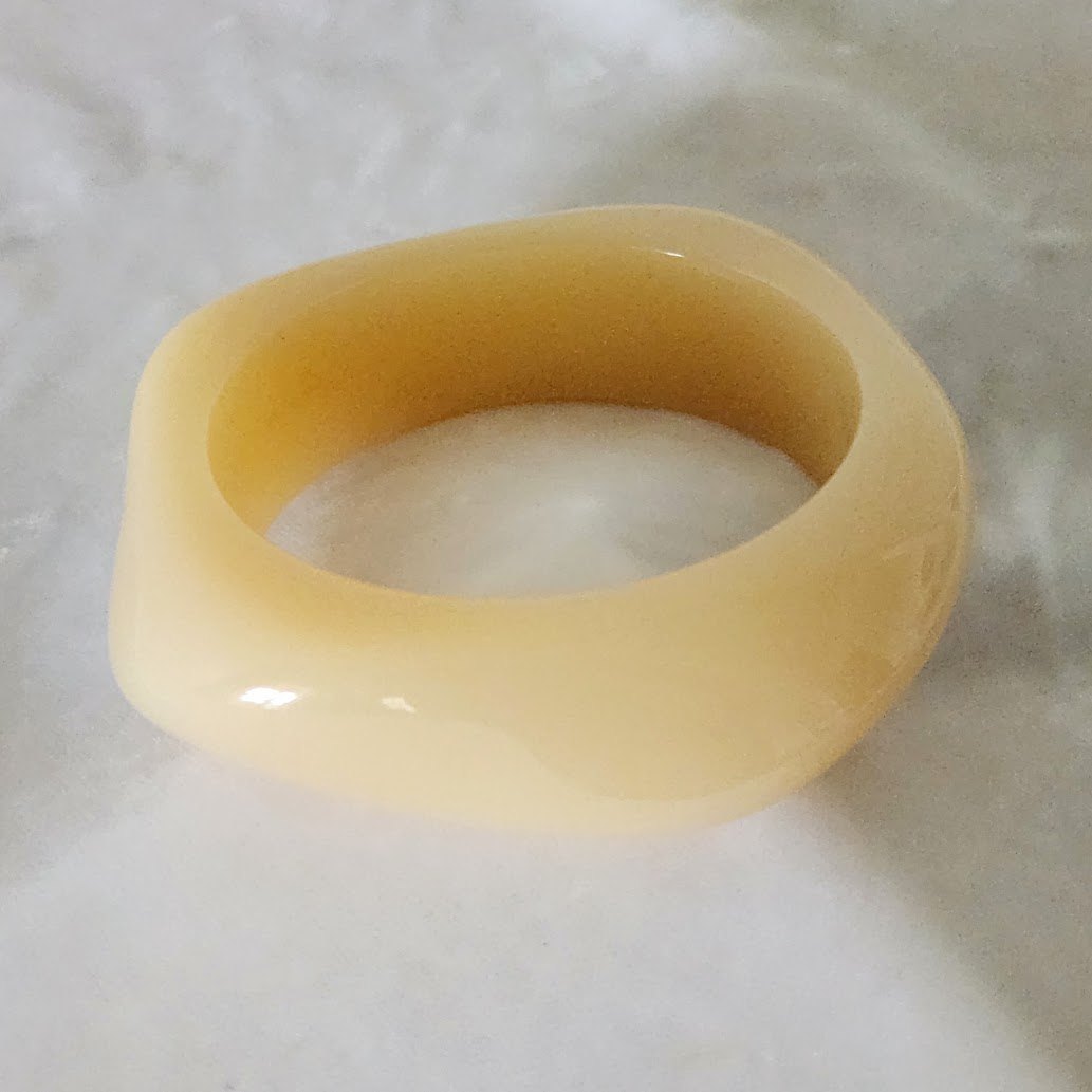 Vanilla Art Deco Revival Postmodern Resin Bangle Bracelet