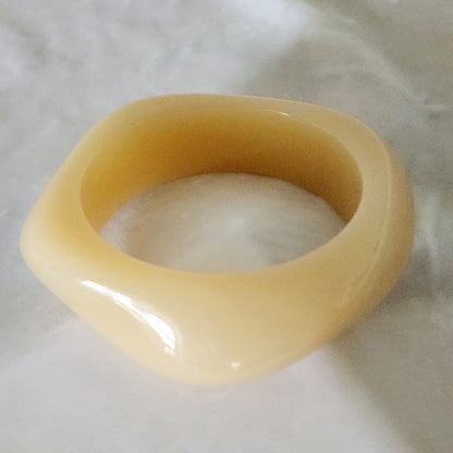 Vanilla Art Deco Revival Postmodern Resin Bangle Bracelet