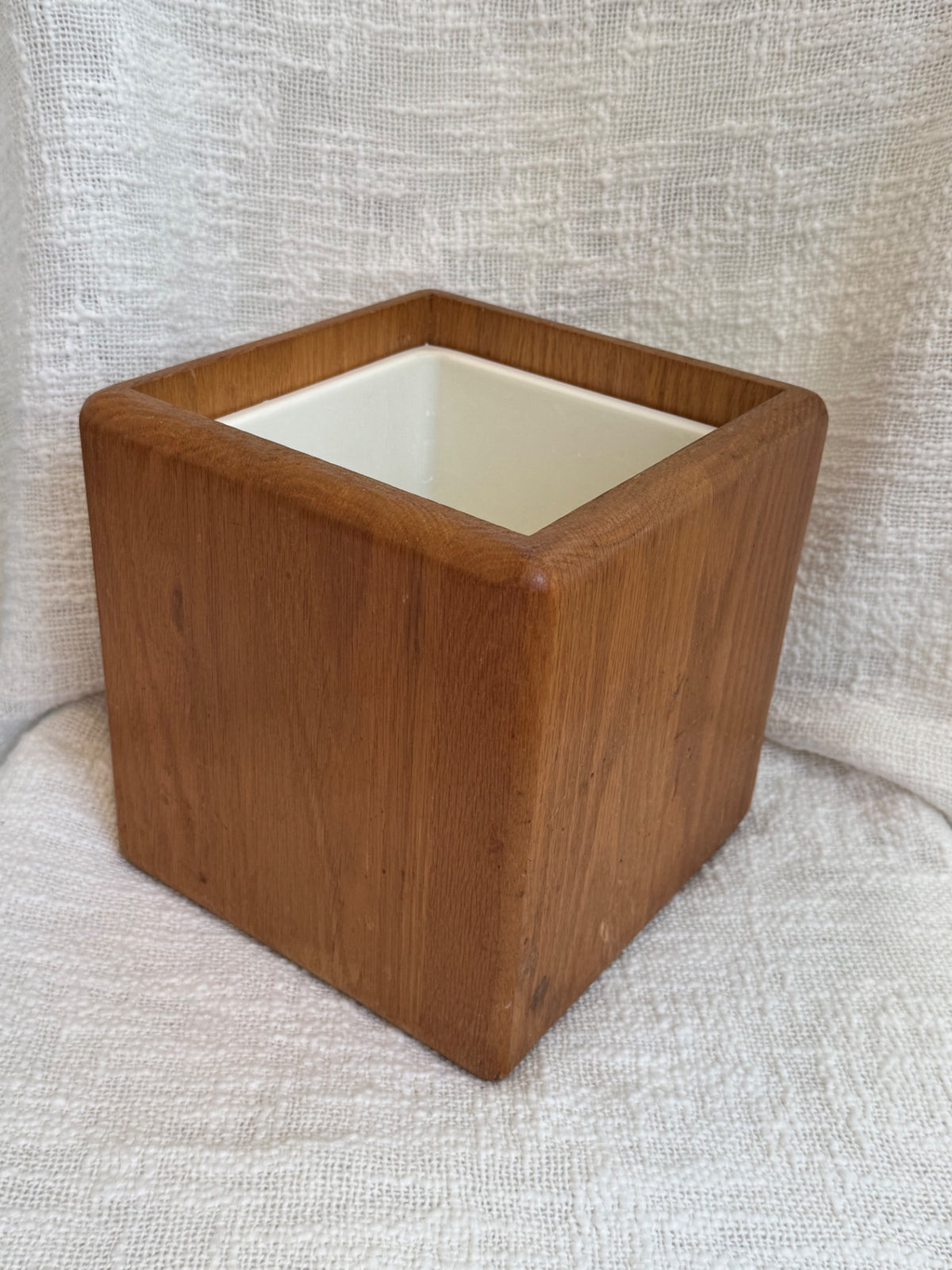 vintage CUTCO Wooden Kitchen Utensil Holder