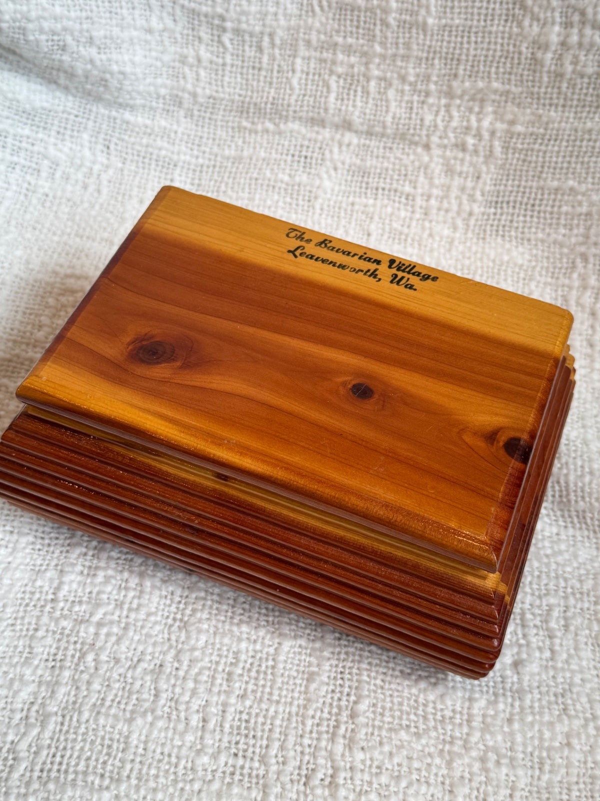 Cedar wood box from Leavenworth
