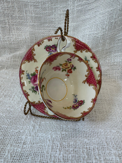 Tea cup & saucer England