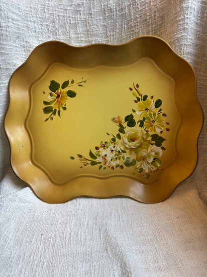 Vintage gold painted metal serving tray Nashco toleware 