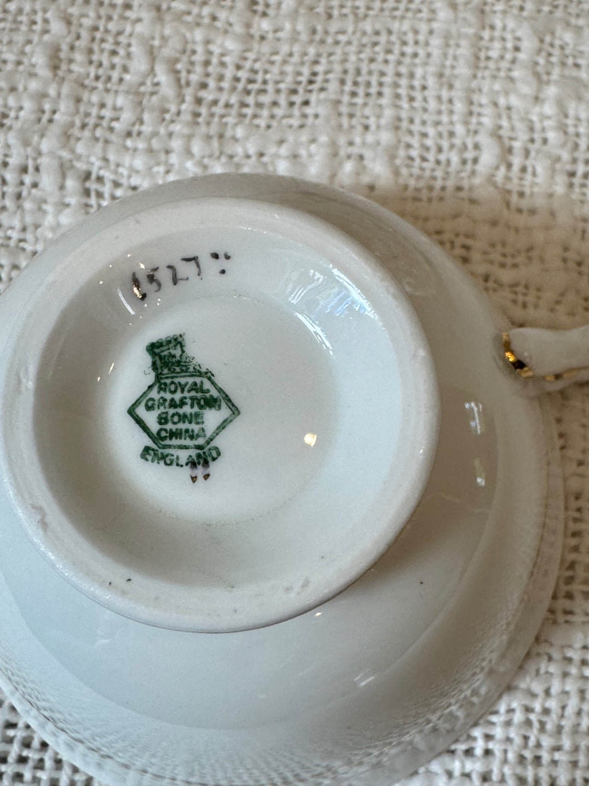 Tea cup & saucer beautiful floral