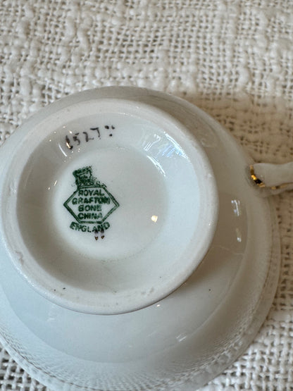 Tea cup & saucer beautiful floral