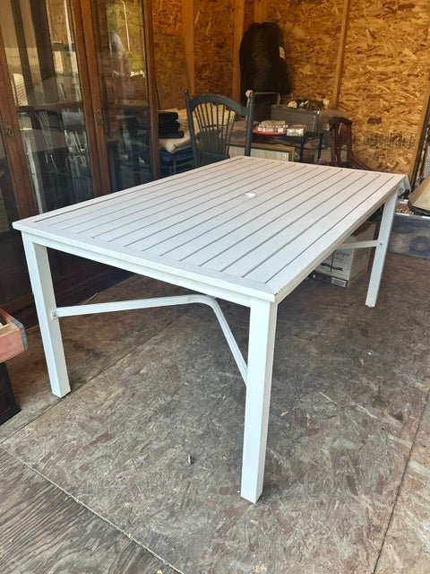 outdoor table
