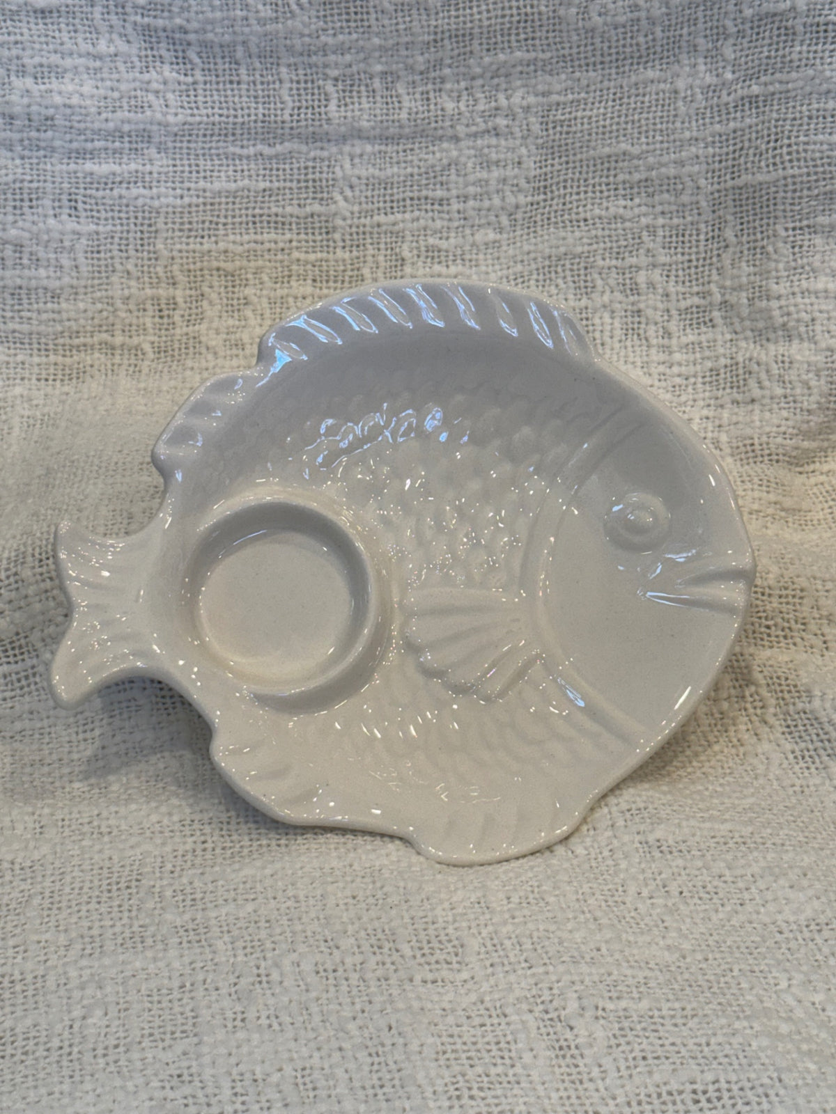 California pottery fish plate