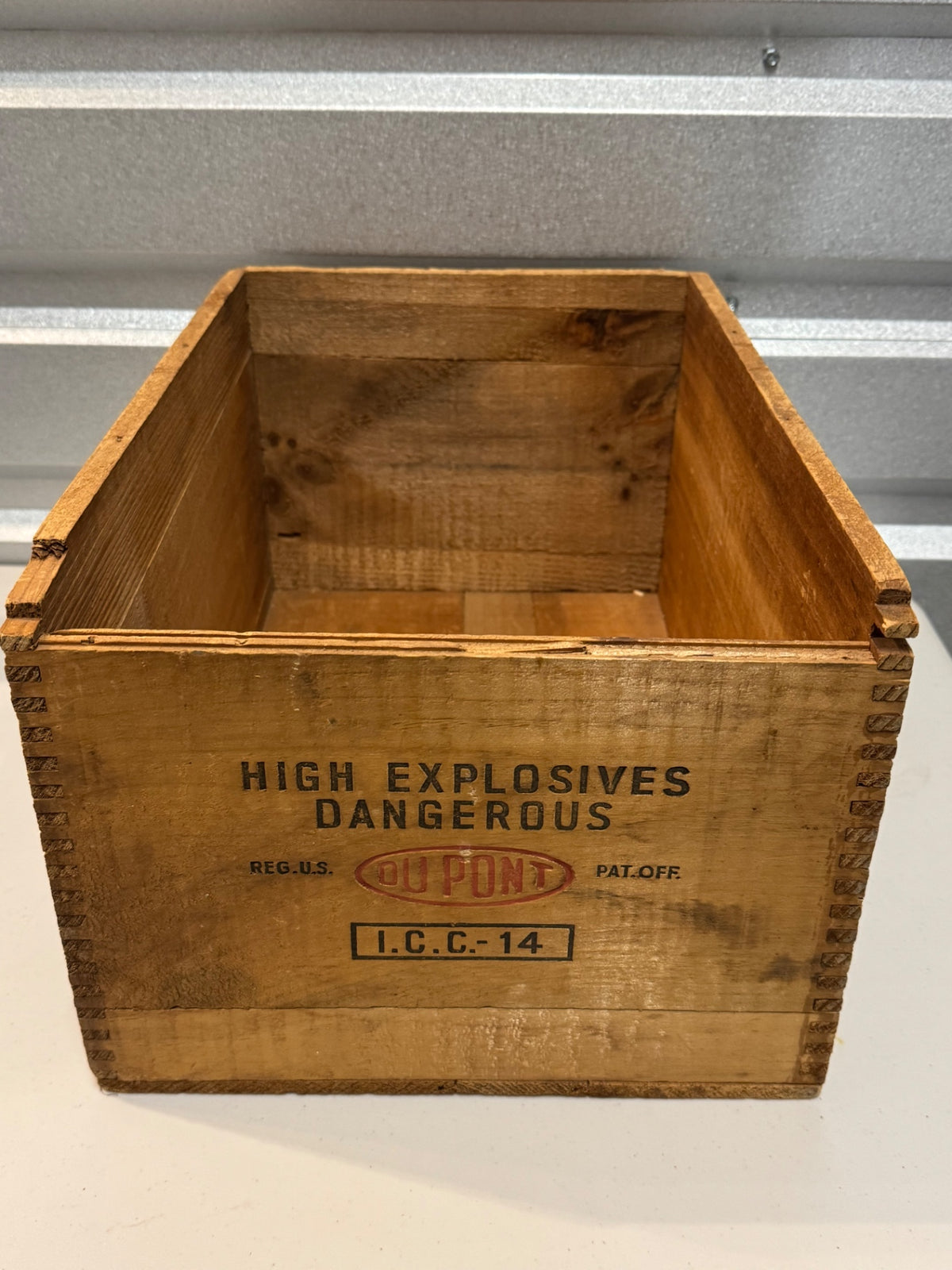 Vintage DuPont Explosive wood crate Jan 10, 1955