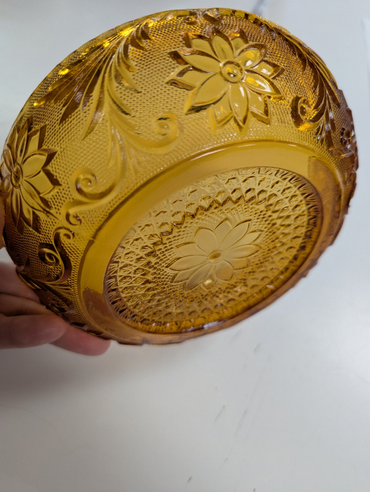 Vtg. Indiana Glass Tiara "Sandwich" Patten Amber Glass Bowls