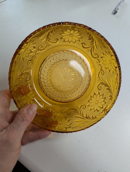 Vtg. Indiana Glass Tiara "Sandwich" Patten Amber Glass Bowls