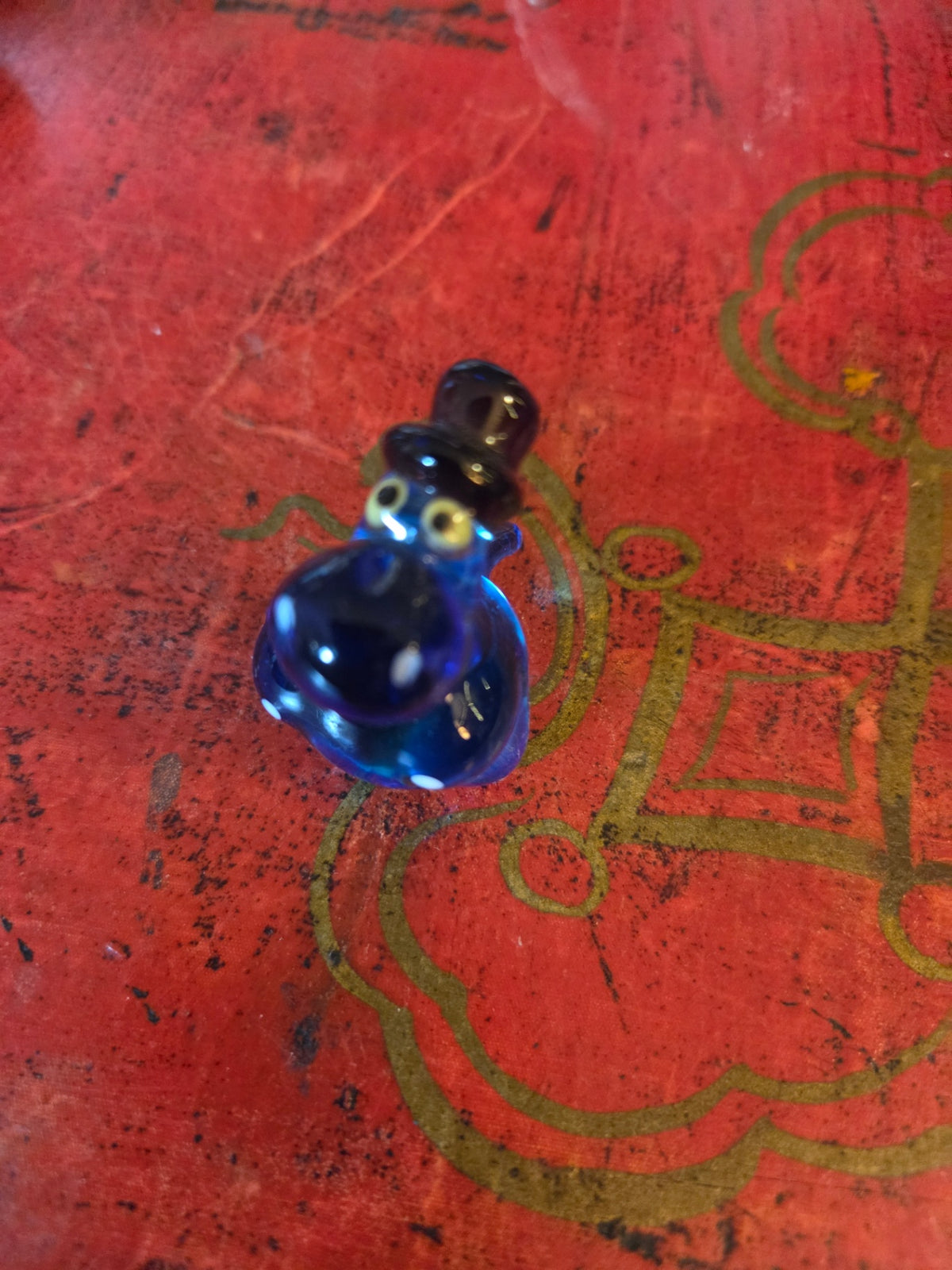 Hippo hand blown glass