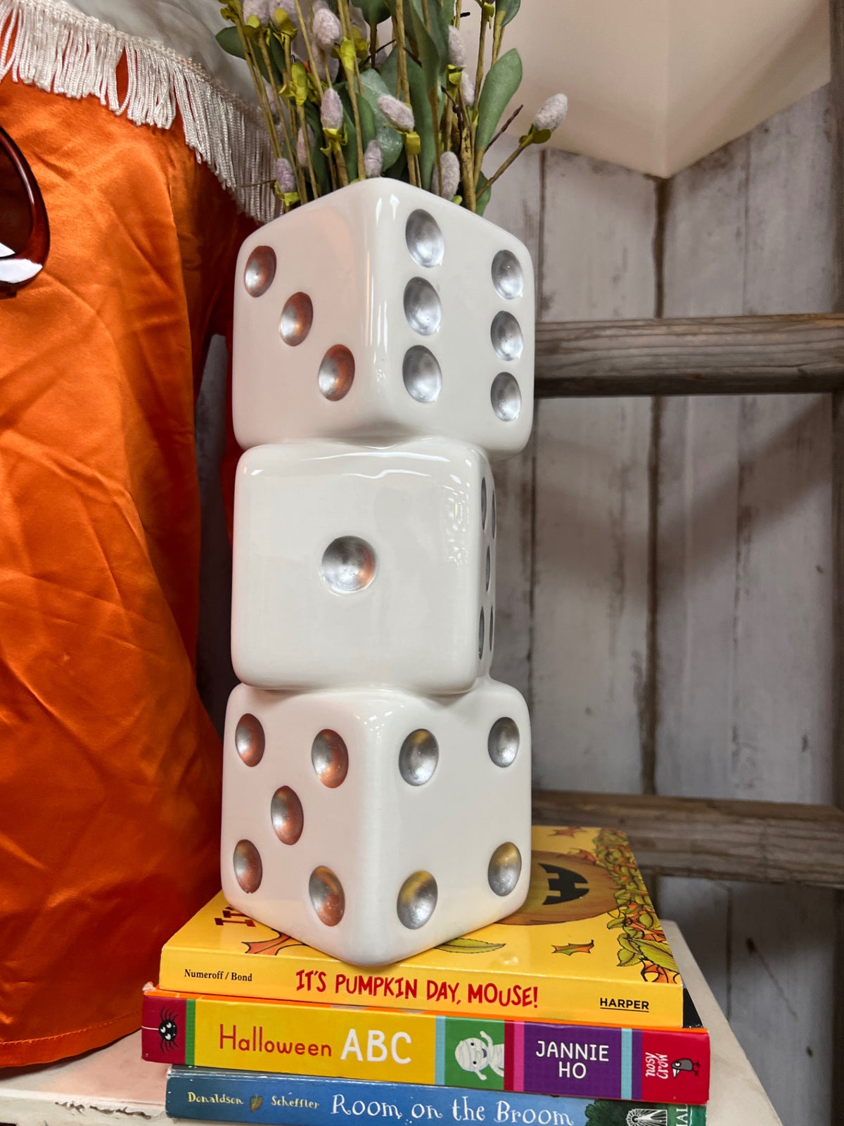 Dice Vase 