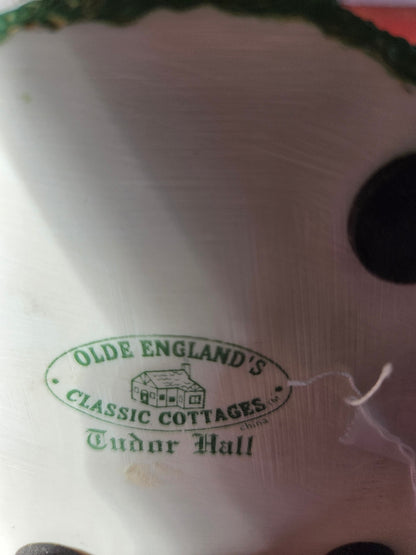 Tudor Hall classic cottages