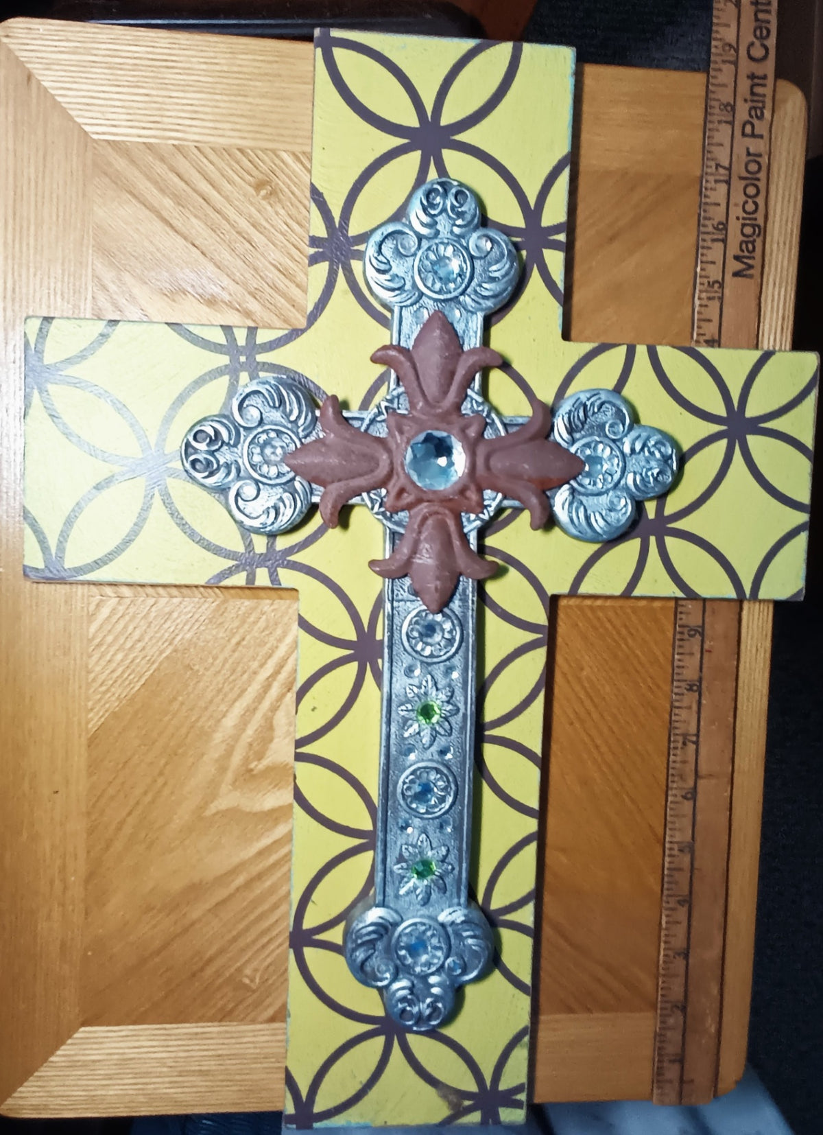Big & Bright Wall Cross