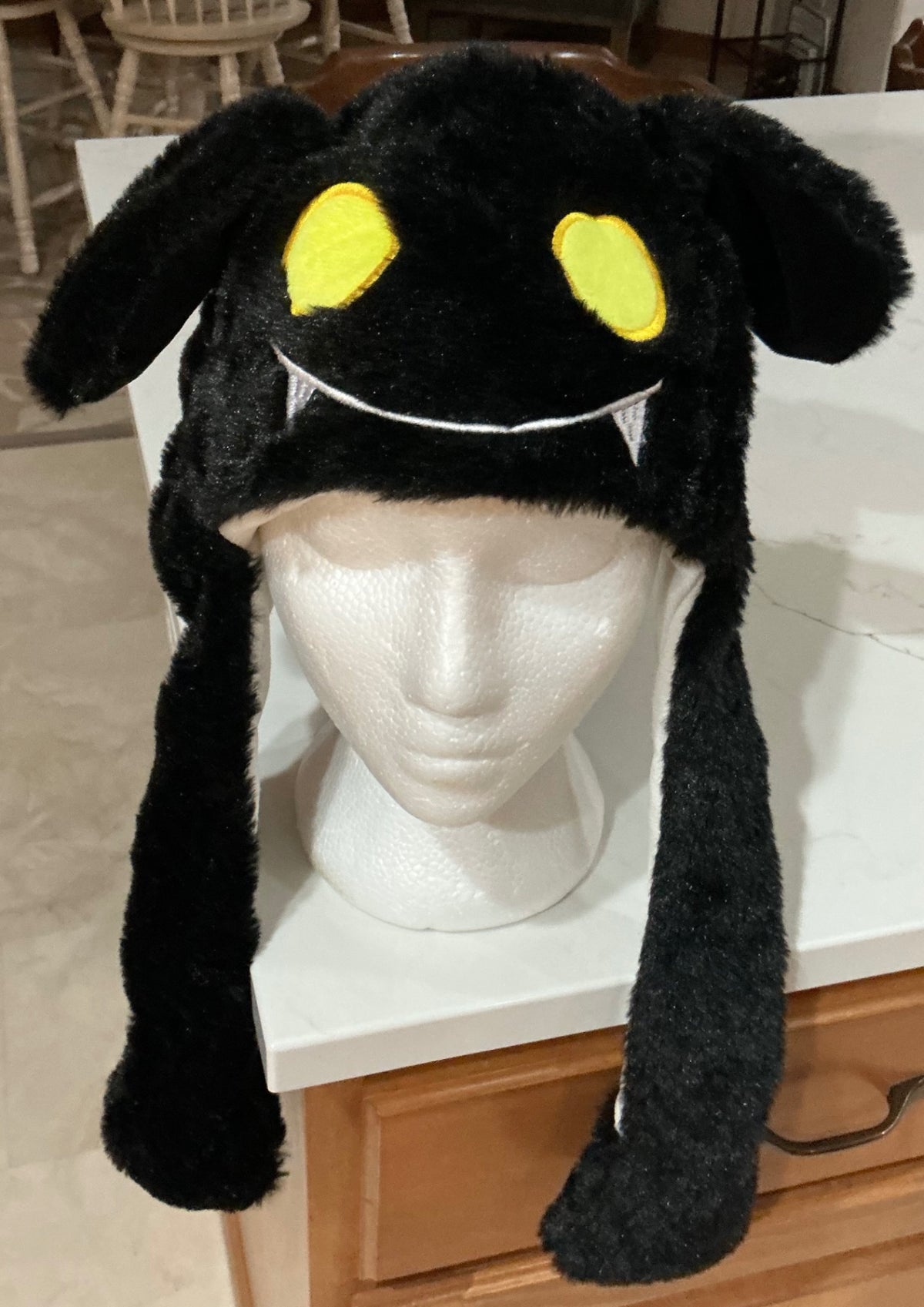 PLUSH BAT HAT