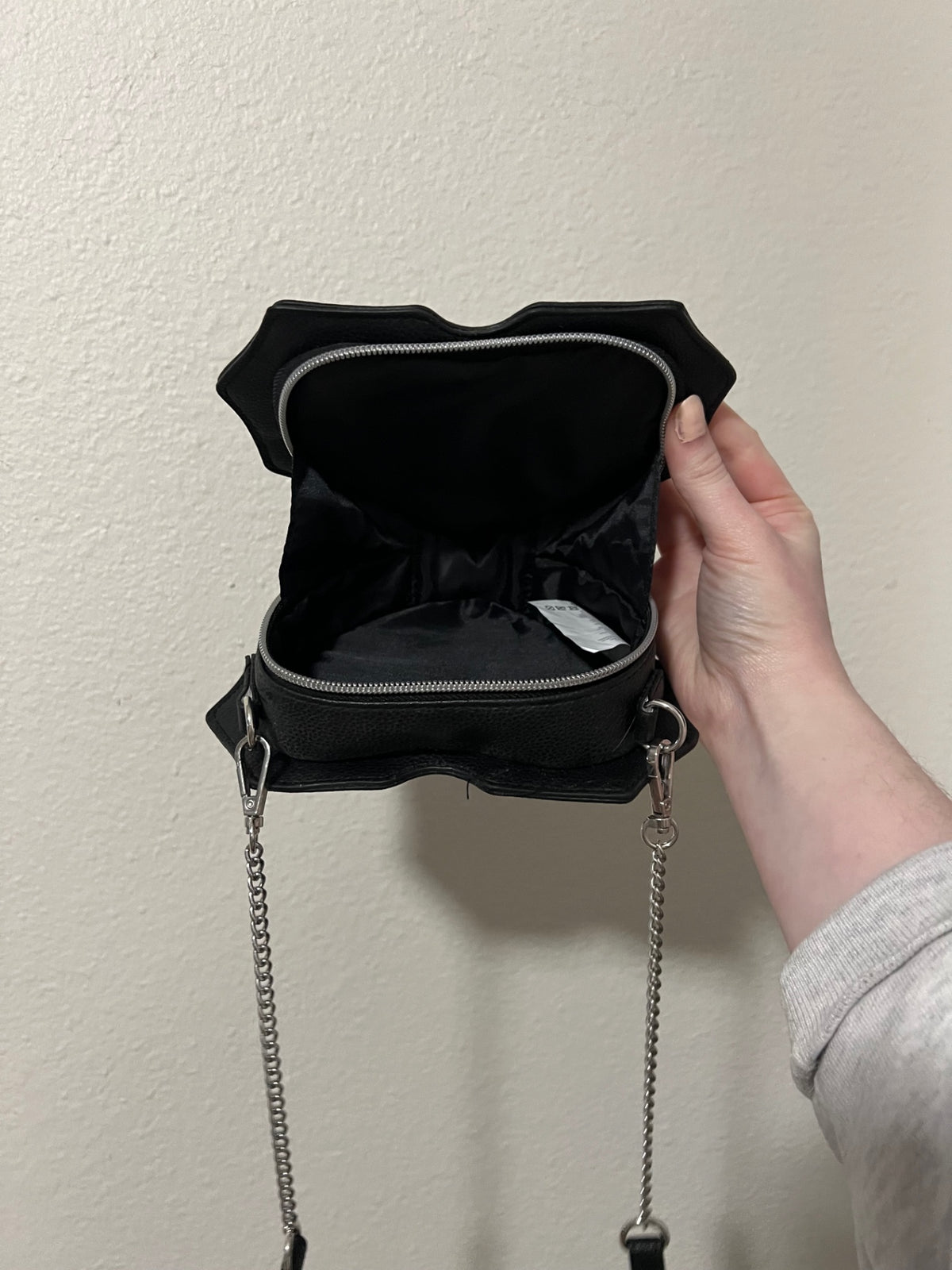 Heart-Shaped Web Purse