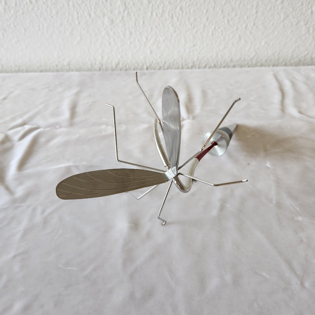 Midcentury Mosquito Wine Stopper