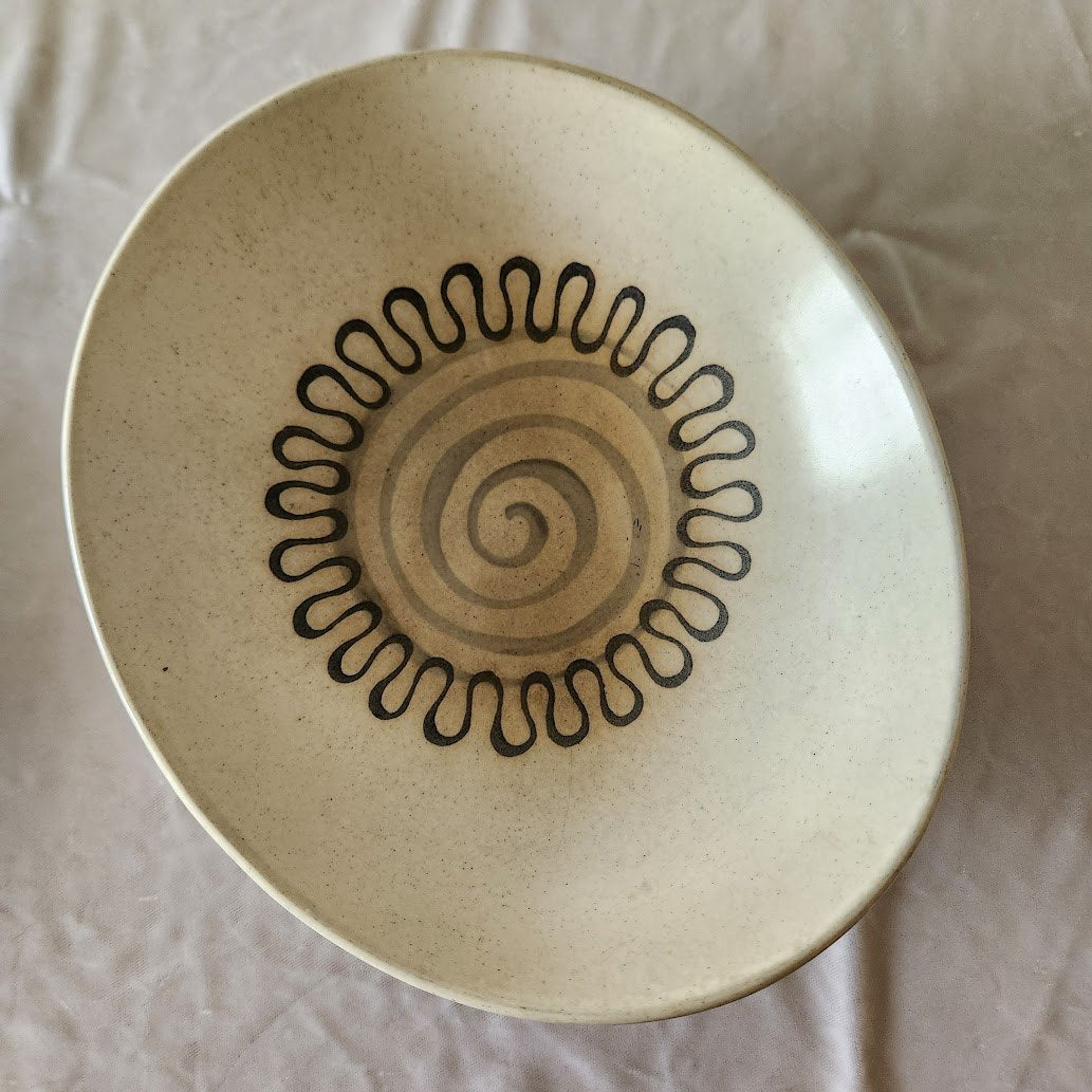 Metlox Poppytrail "Aztec" 9.5 Inch Serving Bowl