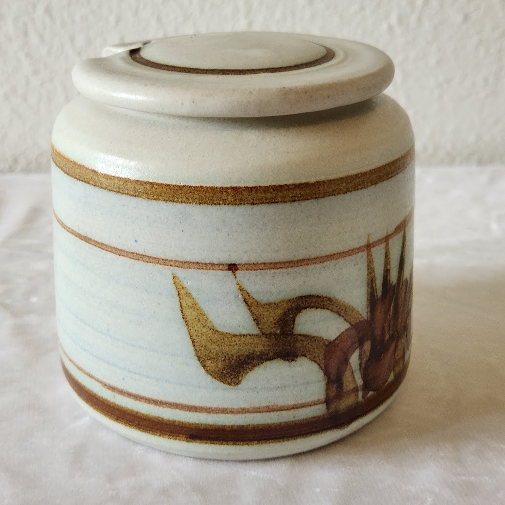 Tony Holman Studio Pottery Honey Pot