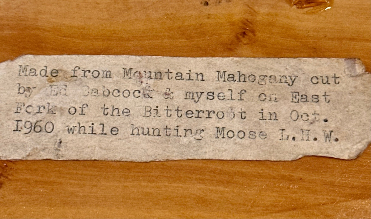 C. 1960 Mahogany cribbage board hand made