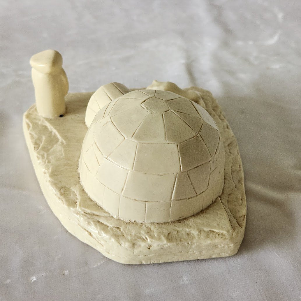 Boma Inuit Igloo Scene - Mother & Child with Dog