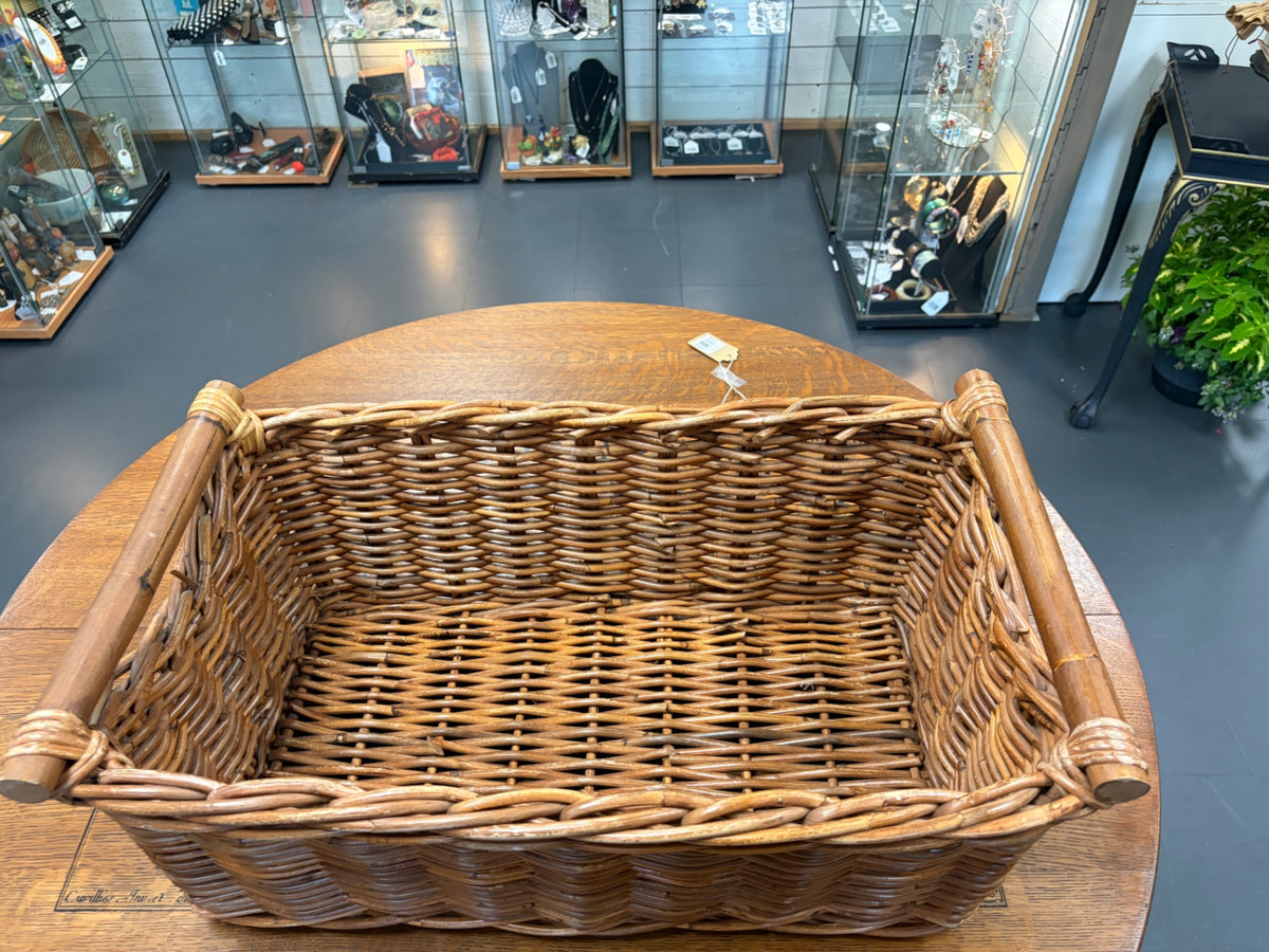 Large rectangular basket