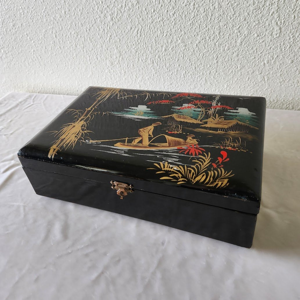 Midcentury Asian Lacquer Jewelry Box