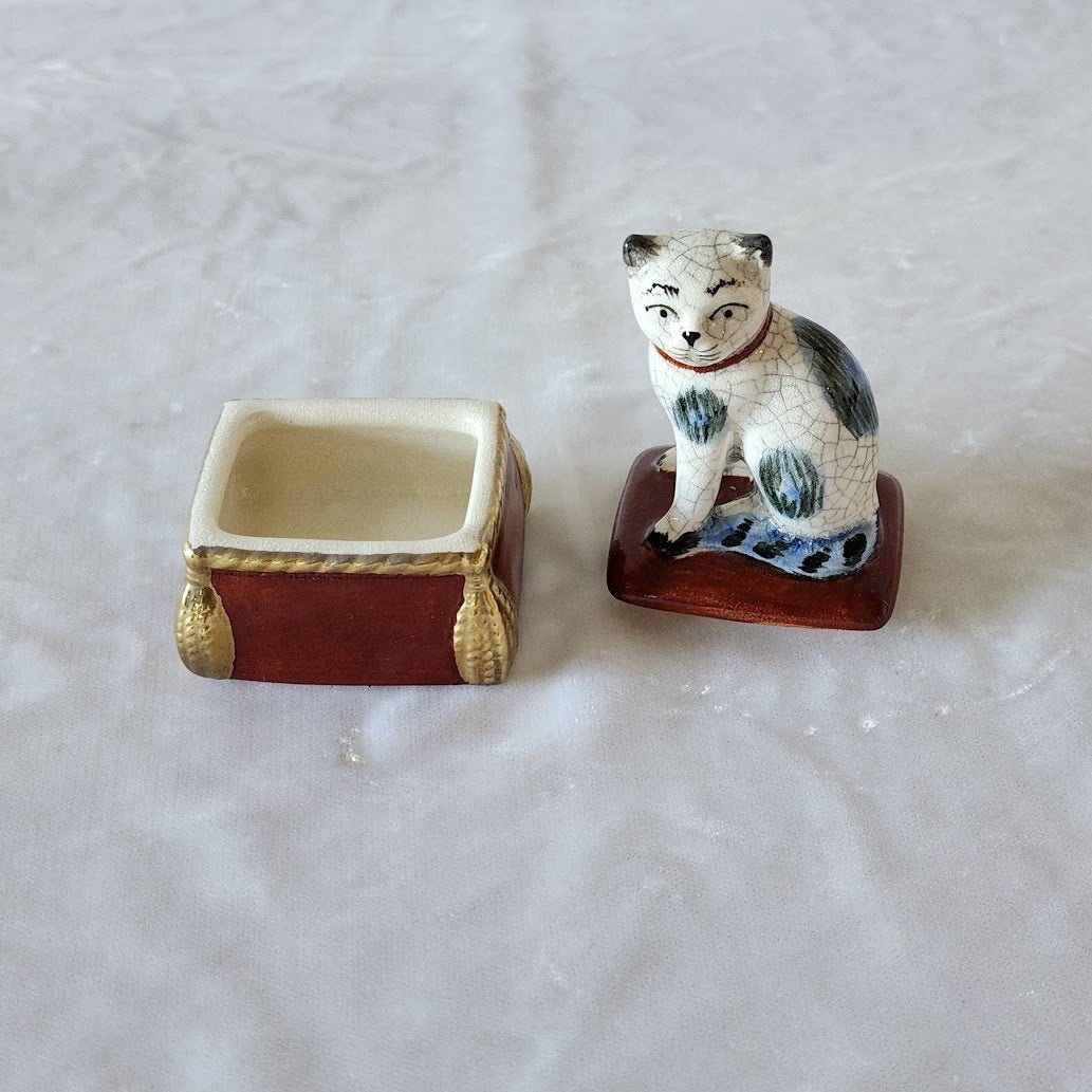 1981 Fitz & Floyd Cat Trinket Box