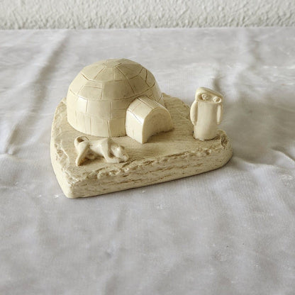 Boma Inuit Igloo Scene - Mother & Child with Dog