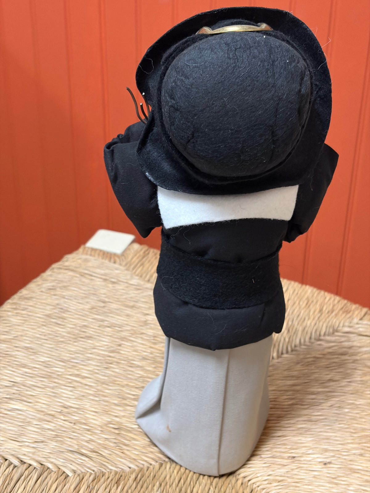 Paper mache Pilgrim (male)