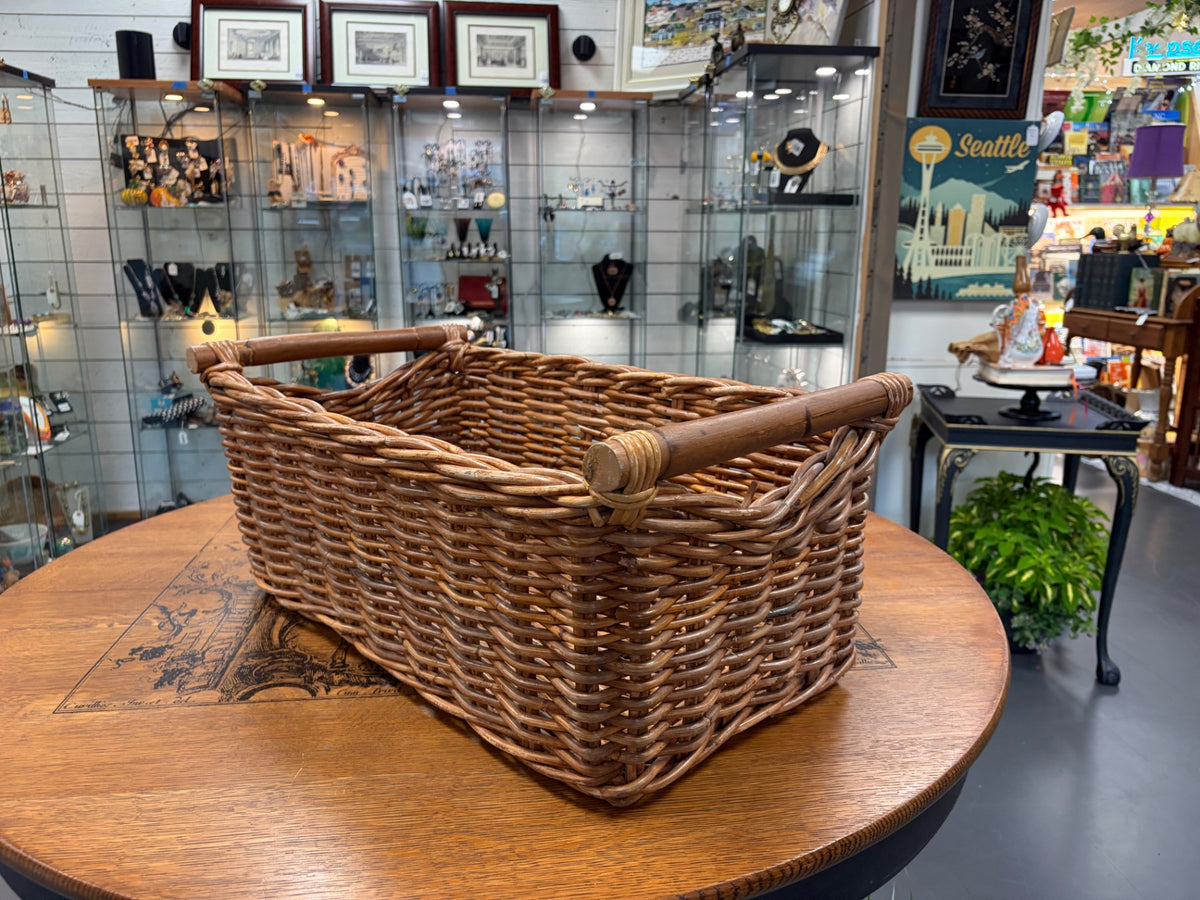 Large rectangular basket