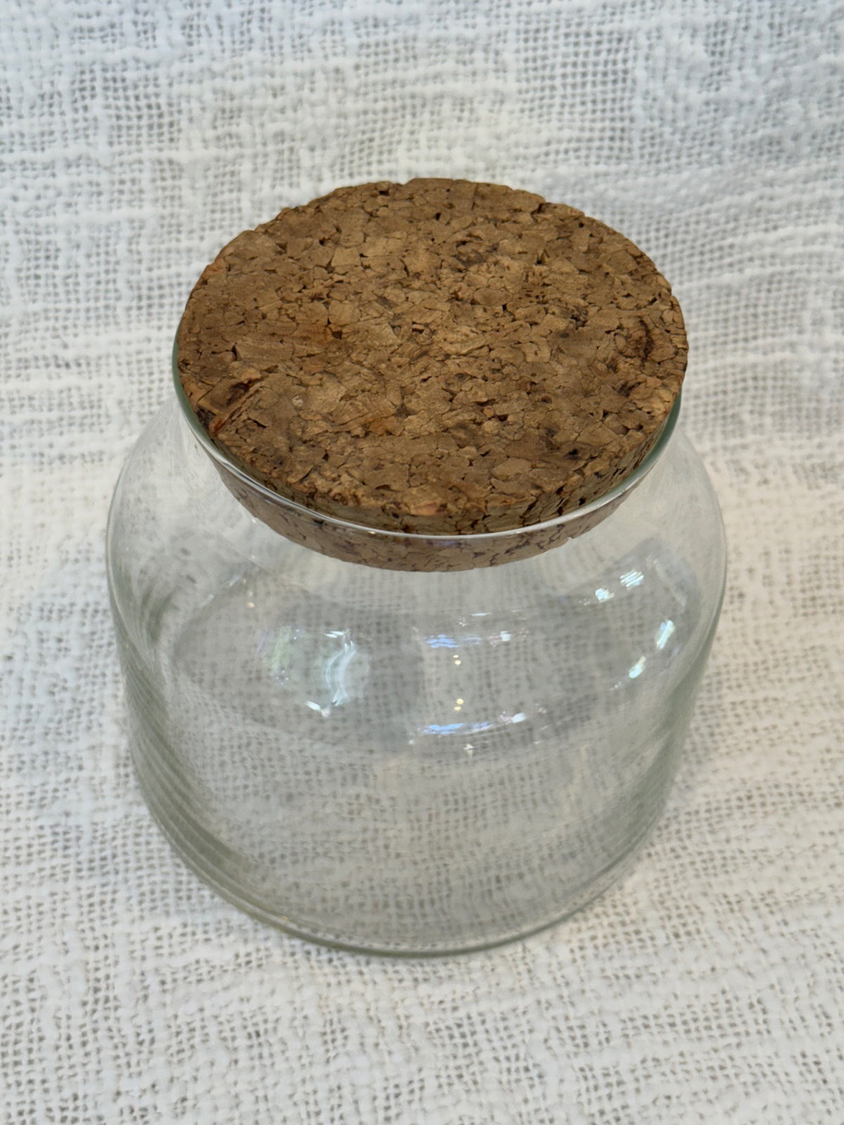 1970's clear glass apothecary jar w/ cork lid 